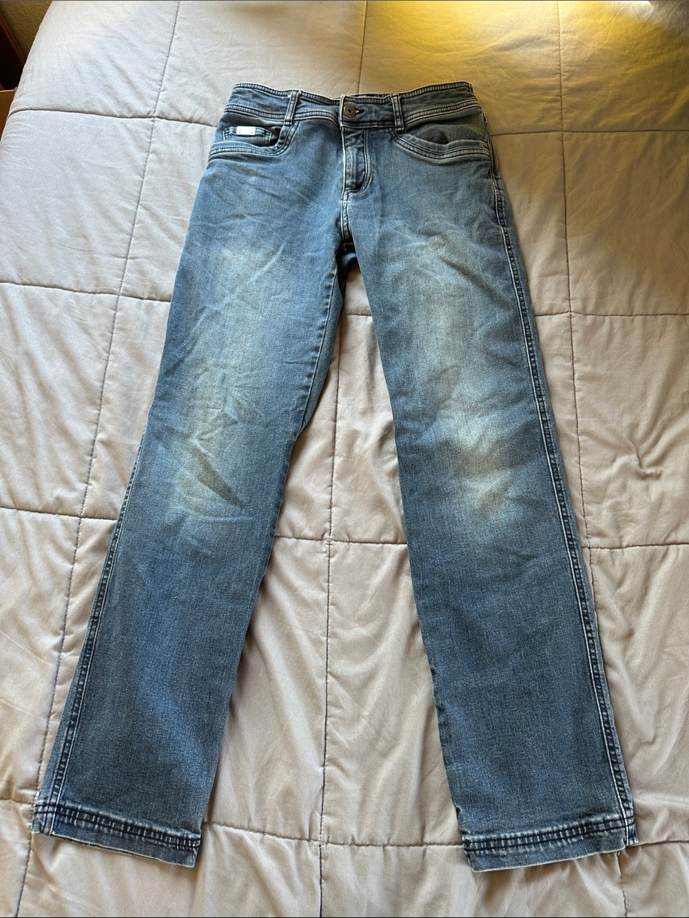 Kuhl Men's Straight Jeans in Faded Blue